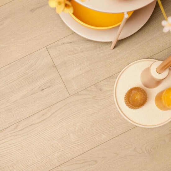 Gyant Sand Natural Laminate Flooring